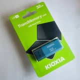 32GB KIOXIA USB 2.0 Flash Drive - image 4