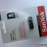 8GB SanDisk Ultra Luxe USB 3.1 Flash Drive - image 3