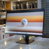 HP OMEN 27 inch QHD 240Hz IPS gaming monitor - image 4