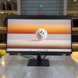 HP OMEN 27 inch QHD 240Hz IPS gaming monitor - image 7