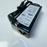 Samsung Big Pin Laptop Power Adapter - image 1
