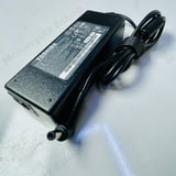 Toshiba Small Pin Laptop Power Adapter - image 4