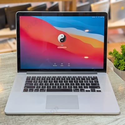 Apple MacBook Pro Retina 15 inch 2014 Core i7 16GB RAM 512GB SSD
