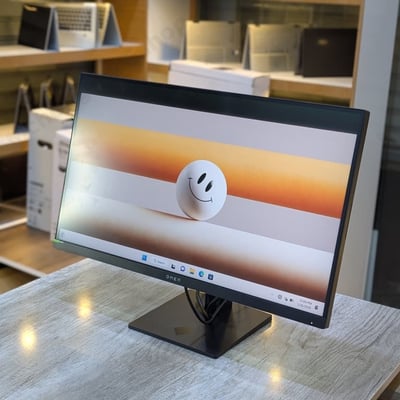 HP OMEN 27 inch QHD 240Hz IPS gaming monitor