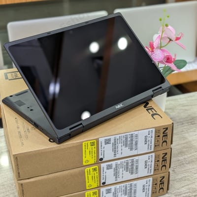 NEC VersaPro VEE11 2-in-1 Touchscreen Laptop Celeron N4120 4GB RAM 200GB SSD 11.6 inch