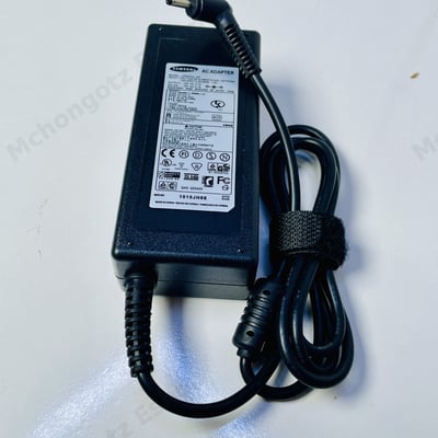 Samsung Small Pin Laptop Power Adapter