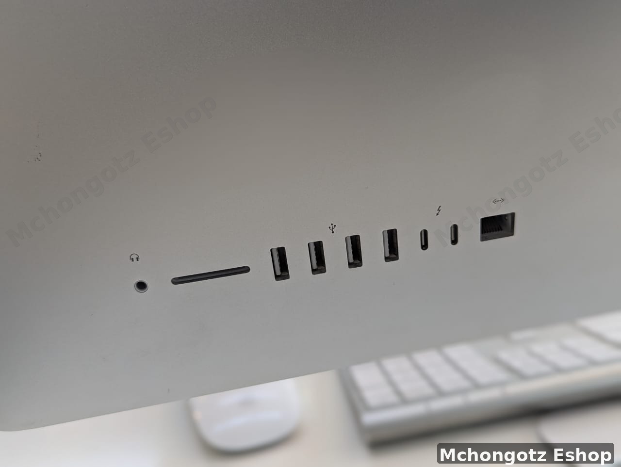 Apple iMac 2017 Core i5 7th Gen | 8GB RAM | 256GB SSD | 21.5" All-in-One Price in Tanzania