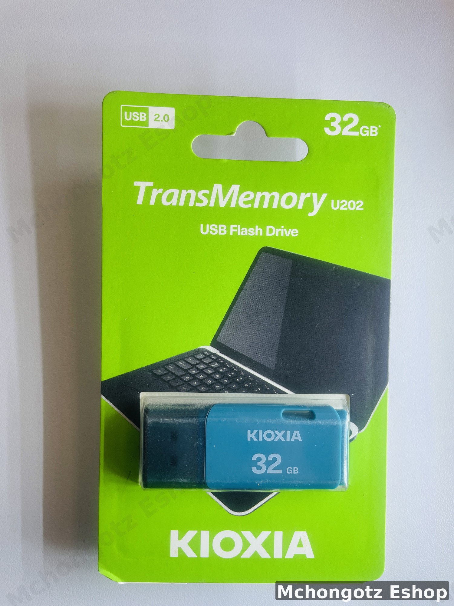 32GB KIOXIA USB 2.0 Flash Drive