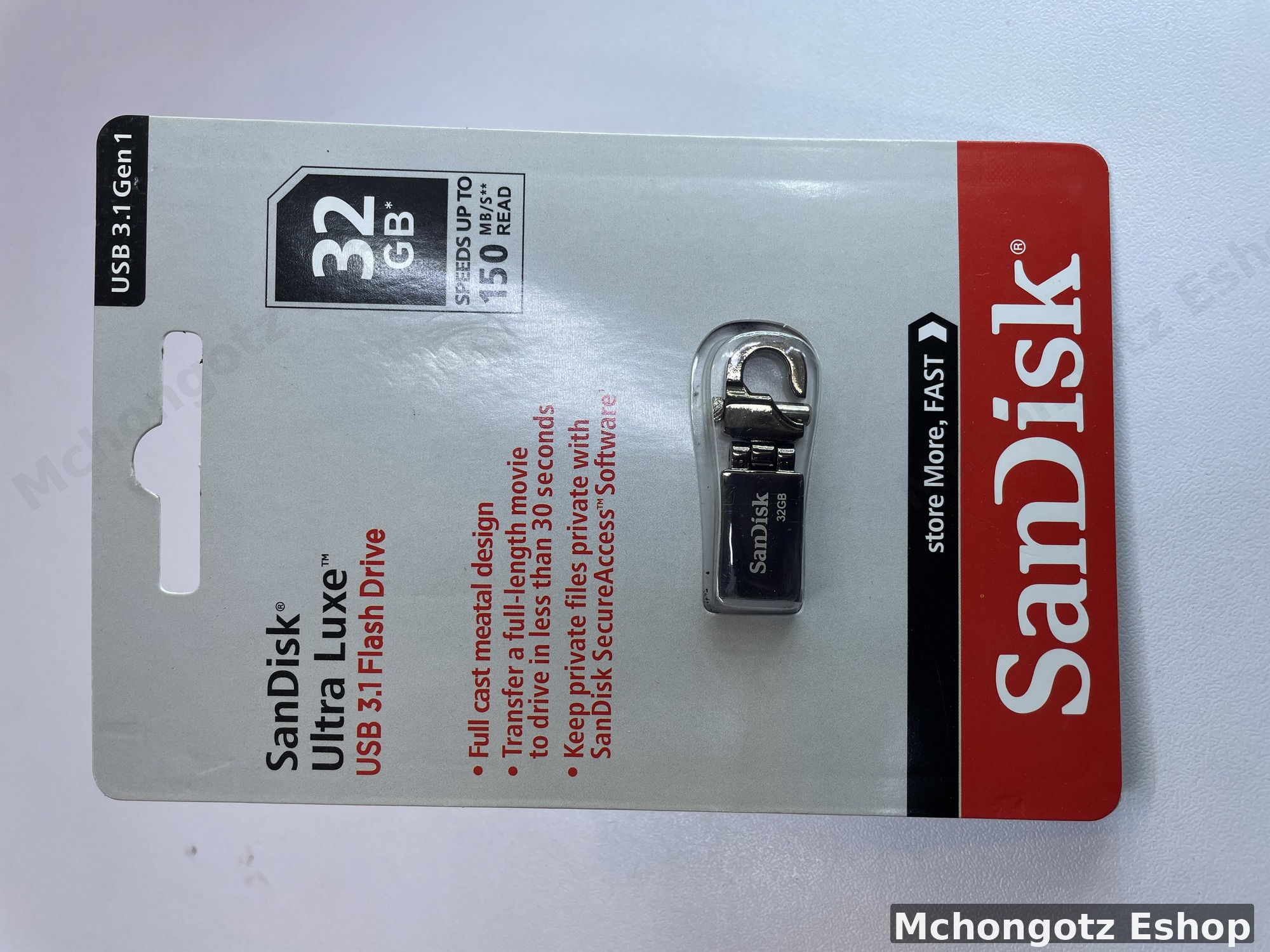 32GB SanDisk Ultra Luxe USB 3.1 Flash Drive