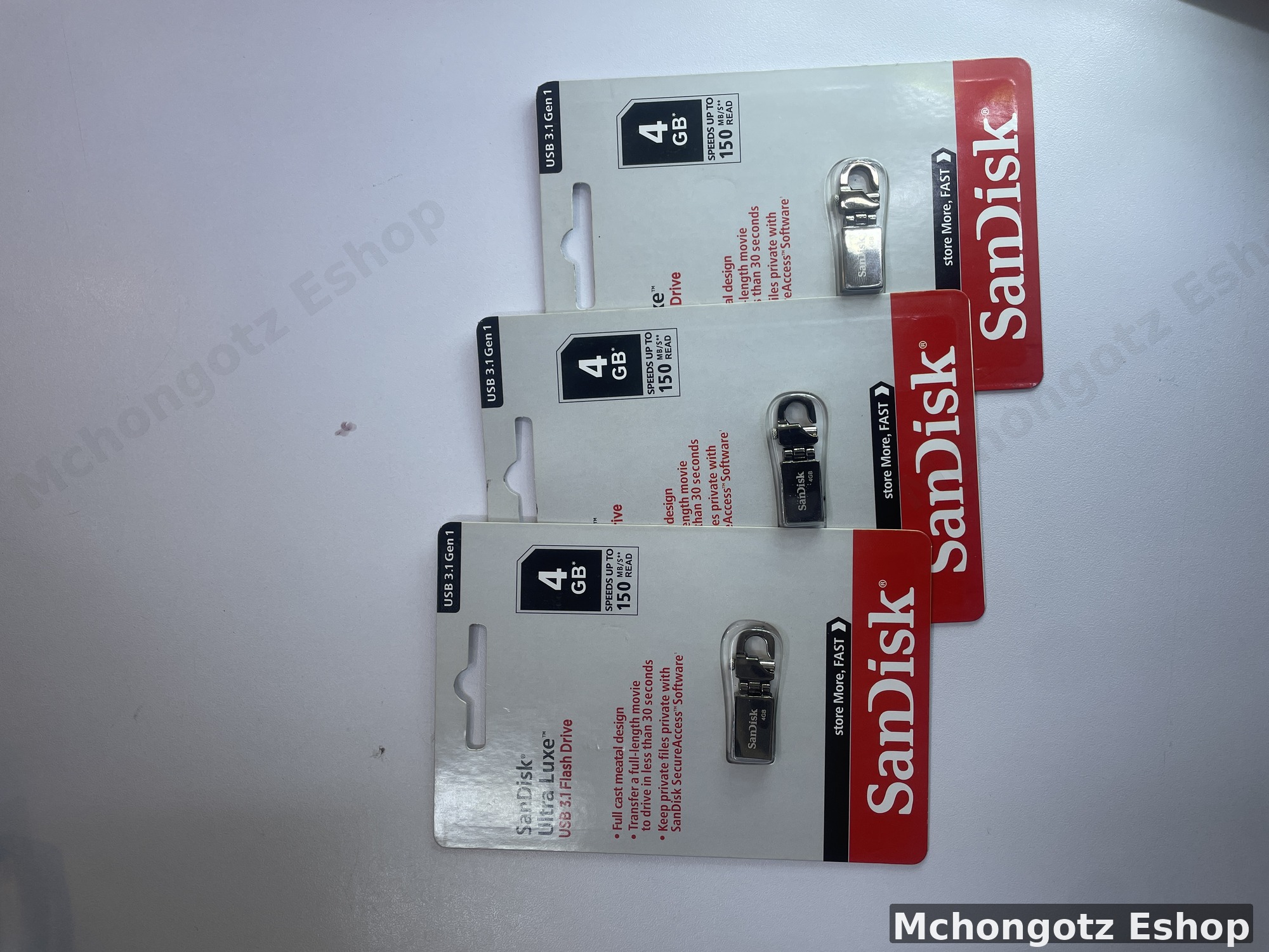 4GB SanDisk Ultra Luxe USB 3.1 Flash Drive