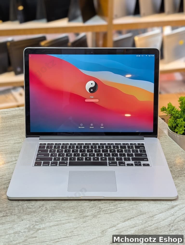 Apple MacBook Pro Retina 15 inch 2014 Core i7 16GB RAM 512GB SSD