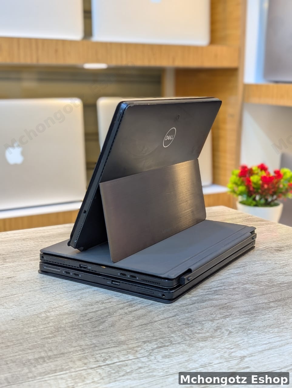 Dell Latitude 5290 2-in-1 Core i5 8GB RAM 256GB SSD 12.3 inch touchscreen - image 17