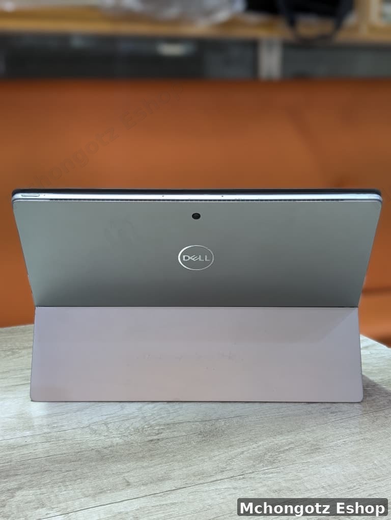 Dell Latitude 7200 2-in-1 Core i5 8GB RAM 256GB SSD 12.3 inch touchscreen - image 2