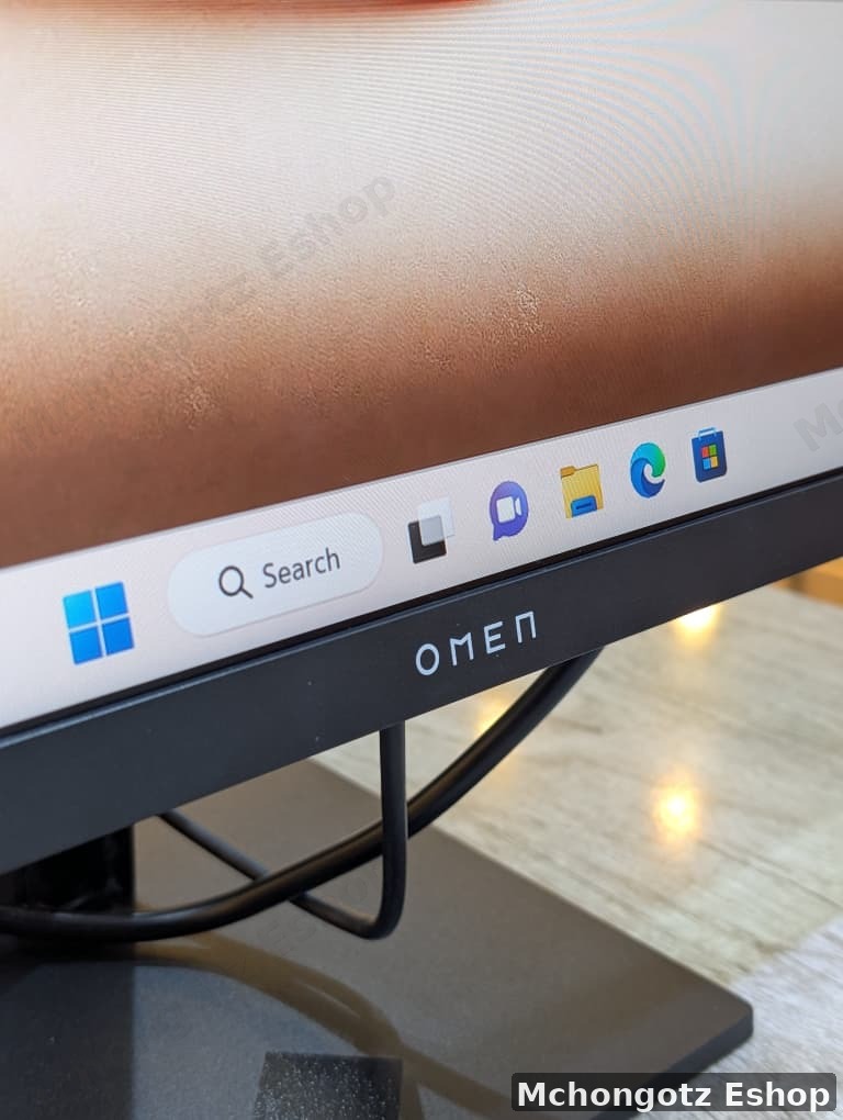 HP OMEN 27 inch QHD 240Hz IPS gaming monitor - image 3