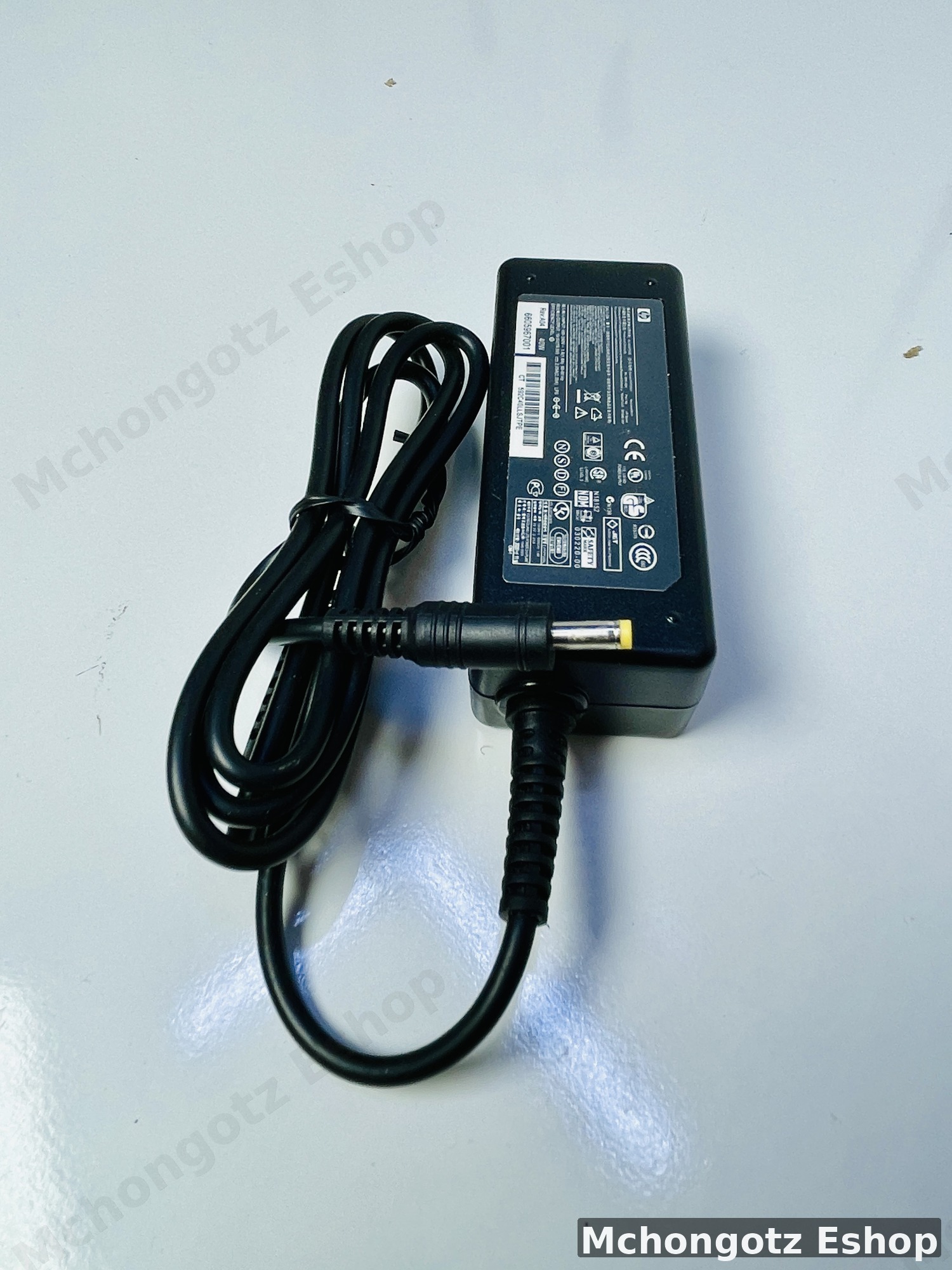 HP Special Pin Laptop Power Adapter - image 6