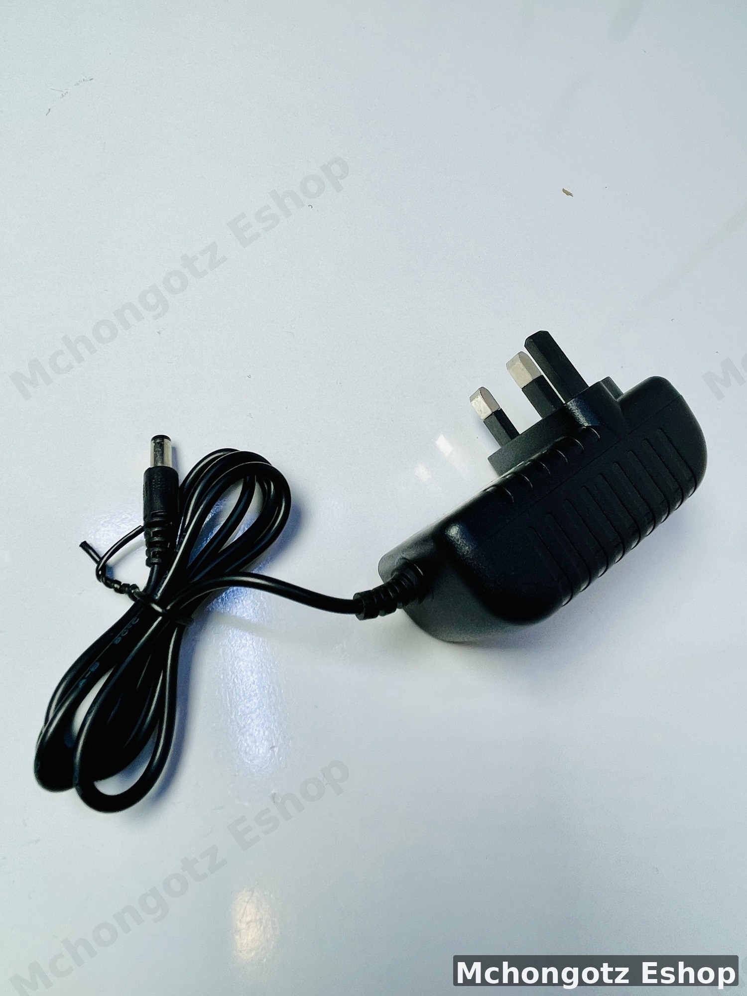 Universal Multi-Voltage Power Adapter (5V / 9V / 12V / 19V ) - image 6